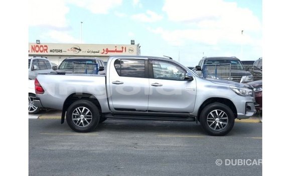 Comprar Importar Toyota Hilux Outro Carro em Import - Dubai em Bengo Province Comprar Importar Toyota Hilux Outro Carro em Import - Dubai em Bengo Province