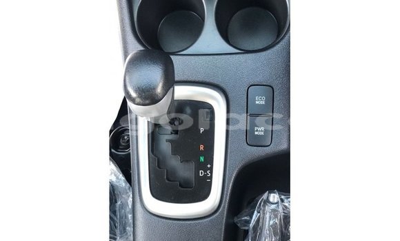 Comprar Importar Toyota Hilux Outro Carro em Import - Dubai em Bengo Province Comprar Importar Toyota Hilux Outro Carro em Import - Dubai em Bengo Province