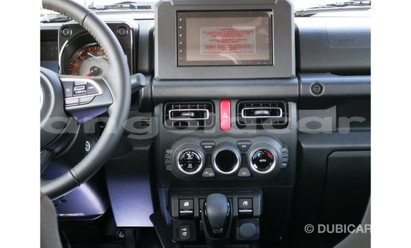 Comprar Importar Suzuki Jimny Verde Carro em Import - Dubai em Bengo Province Comprar Importar Suzuki Jimny Verde Carro em Import - Dubai em Bengo Province