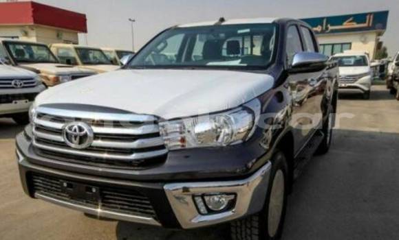 Buy New Toyota Hiace Other Car in Luanda in Luanda Province Buy New Toyota Hiace Other Car in Luanda in Luanda Province