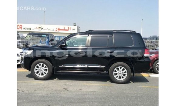 Comprar Importar Toyota Land Cruiser Preto Carro em Import - Dubai em Bengo Province Comprar Importar Toyota Land Cruiser Preto Carro em Import - Dubai em Bengo Province