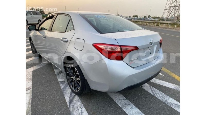 Big with watermark toyota corolla bengo province import dubai 7549