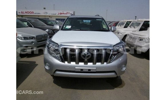 Comprar Importar Toyota Prado Outro Carro em Import - Dubai em Bengo Province Comprar Importar Toyota Prado Outro Carro em Import - Dubai em Bengo Province