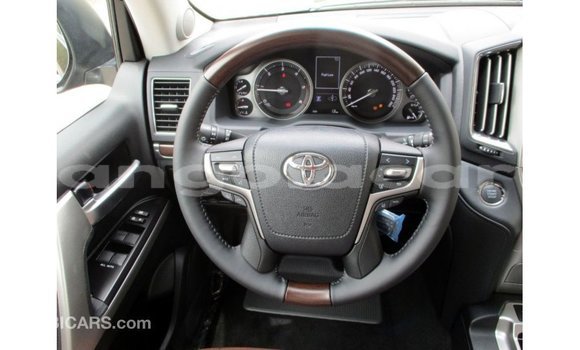 Buy Import Toyota Land Cruiser Black Car in Import - Dubai in Bengo Province Buy Import Toyota Land Cruiser Black Car in Import - Dubai in Bengo Province