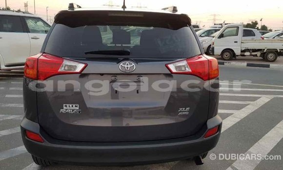 Comprar Importar Toyota RAV4 Outro Carro em Import - Dubai em Bengo Province Comprar Importar Toyota RAV4 Outro Carro em Import - Dubai em Bengo Province