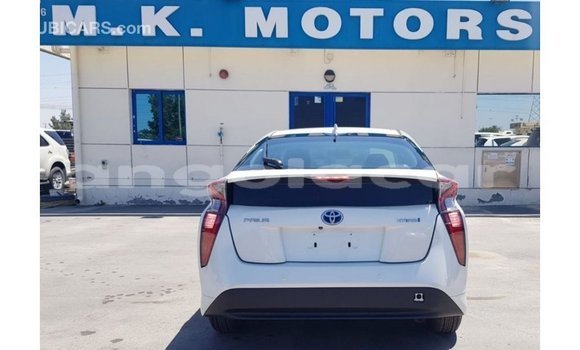 Buy Import Toyota Prius White Car in Import - Dubai in Bengo Province Buy Import Toyota Prius White Car in Import - Dubai in Bengo Province