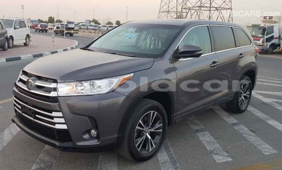 Comprar Importar Toyota Highlander Outro Carro em Import - Dubai em Bengo Province Comprar Importar Toyota Highlander Outro Carro em Import - Dubai em Bengo Province