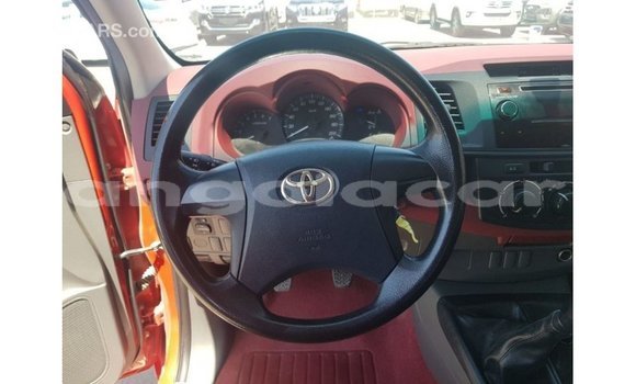 Buy Import Toyota Hilux Red Car in Import - Dubai in Bengo Province Buy Import Toyota Hilux Red Car in Import - Dubai in Bengo Province