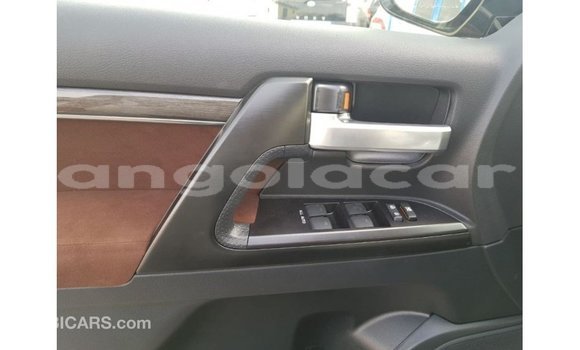 Comprar Importar Toyota Land Cruiser Preto Carro em Import - Dubai em Bengo Province Comprar Importar Toyota Land Cruiser Preto Carro em Import - Dubai em Bengo Province
