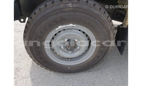 Buy Import Toyota Land Cruiser Beige Car in Import - Dubai in Bengo Province Buy Import Toyota Land Cruiser Beige Car in Import - Dubai in Bengo Province