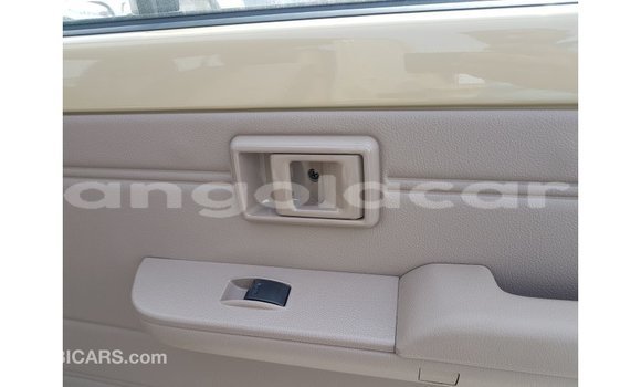 Buy Import Toyota Land Cruiser Beige Car in Import - Dubai in Bengo Province Buy Import Toyota Land Cruiser Beige Car in Import - Dubai in Bengo Province