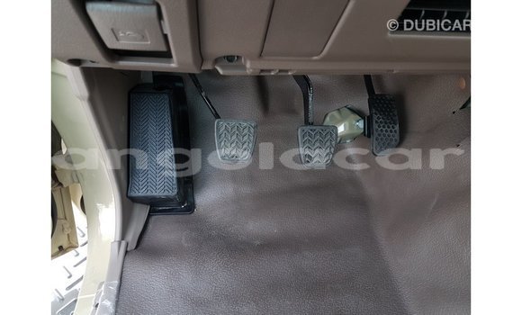 Buy Import Toyota Land Cruiser Beige Car in Import - Dubai in Bengo Province Buy Import Toyota Land Cruiser Beige Car in Import - Dubai in Bengo Province