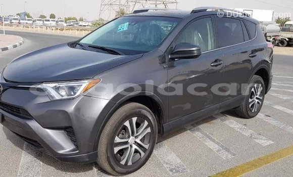 Comprar Importar Toyota RAV4 Outro Carro em Import - Dubai em Bengo Province Comprar Importar Toyota RAV4 Outro Carro em Import - Dubai em Bengo Province