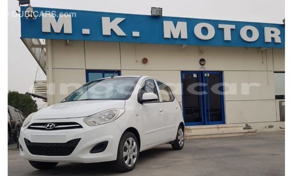 Comprar Importar Hyundai i10 Branco Carro em Import - Dubai em Bengo Province Comprar Importar Hyundai i10 Branco Carro em Import - Dubai em Bengo Province