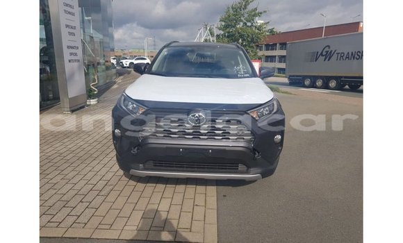 Buy Import Toyota 4Runner Other Car in Import - Dubai in Bengo Province Buy Import Toyota 4Runner Other Car in Import - Dubai in Bengo Province