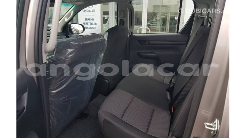 Big with watermark toyota hilux bengo province import dubai 7580