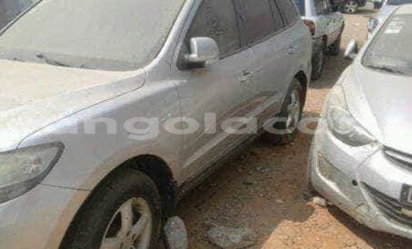 Comprar Usado Hyundai Santa Fe Prata Carro em Luanda em Luanda Province Comprar Usado Hyundai Santa Fe Prata Carro em Luanda em Luanda Province