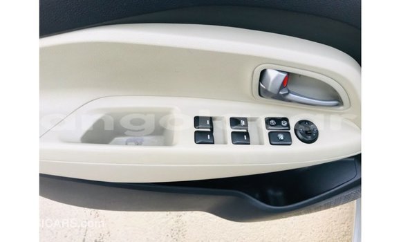 Buy Import Kia Carens Other Car in Import - Dubai in Bengo Province Buy Import Kia Carens Other Car in Import - Dubai in Bengo Province