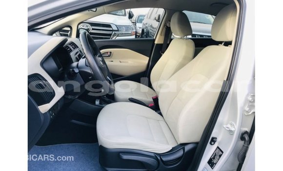 Buy Import Kia Carens Other Car in Import - Dubai in Bengo Province Buy Import Kia Carens Other Car in Import - Dubai in Bengo Province