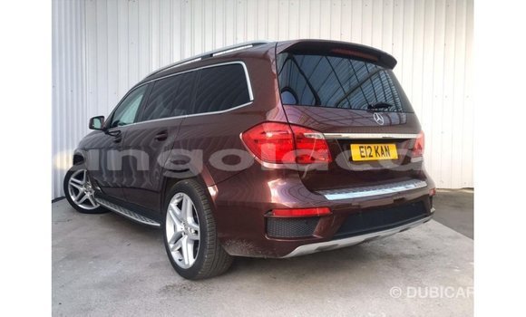 Comprar Importar Mercedes-Benz 190 Vermelho Carro em Import - Dubai em Bengo Province Comprar Importar Mercedes-Benz 190 Vermelho Carro em Import - Dubai em Bengo Province