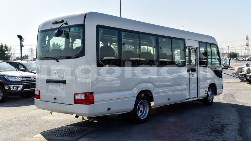 Big with watermark toyota coaster bengo province import dubai 7598