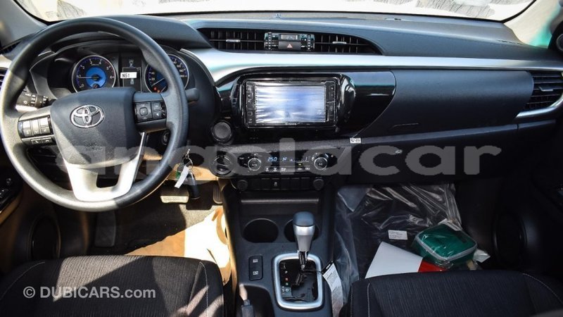 Big with watermark toyota hilux bengo province import dubai 7599