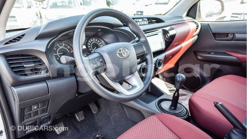 Big with watermark toyota hilux bengo province import dubai 7600