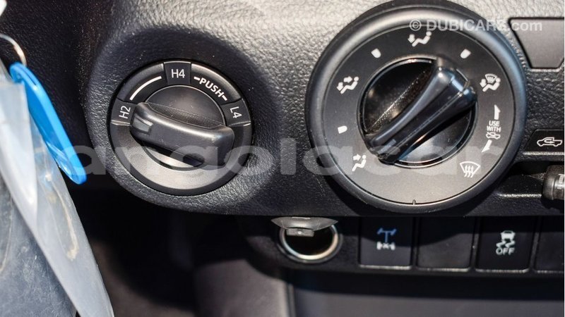 Big with watermark toyota hilux bengo province import dubai 7600