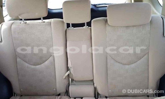 Comprar Importar Toyota RAV4 Outro Carro em Import - Dubai em Bengo Province Comprar Importar Toyota RAV4 Outro Carro em Import - Dubai em Bengo Province