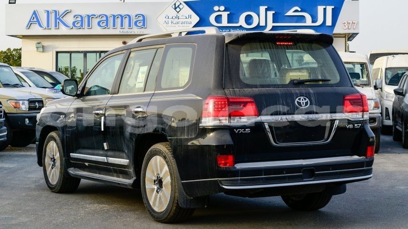 Big with watermark toyota land cruiser bengo province import dubai 7607