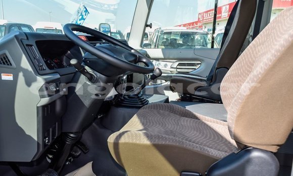 Buy Import Toyota Coaster White Car in Import - Dubai in Bengo Province Buy Import Toyota Coaster White Car in Import - Dubai in Bengo Province