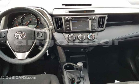 Buy Import Toyota RAV4 Other Car in Import - Dubai in Bengo Province Buy Import Toyota RAV4 Other Car in Import - Dubai in Bengo Province