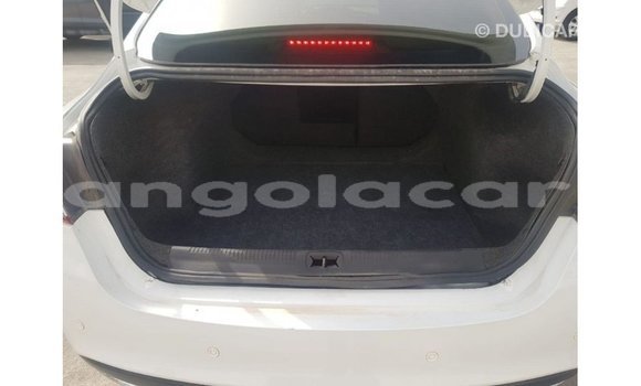 Comprar Importar Chrysler 200 Branco Carro em Import - Dubai em Bengo Province Comprar Importar Chrysler 200 Branco Carro em Import - Dubai em Bengo Province