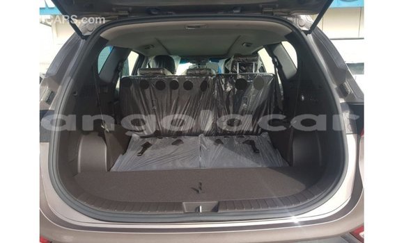 Comprar Importar Hyundai Santa Fe Outro Carro em Import - Dubai em Bengo Province Comprar Importar Hyundai Santa Fe Outro Carro em Import - Dubai em Bengo Province