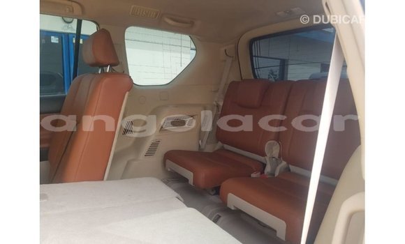 Comprar Importar Toyota Land Cruiser Branco Carro em Import - Dubai em Bengo Province Comprar Importar Toyota Land Cruiser Branco Carro em Import - Dubai em Bengo Province