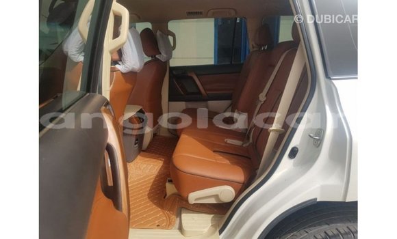 Comprar Importar Toyota Land Cruiser Branco Carro em Import - Dubai em Bengo Province Comprar Importar Toyota Land Cruiser Branco Carro em Import - Dubai em Bengo Province