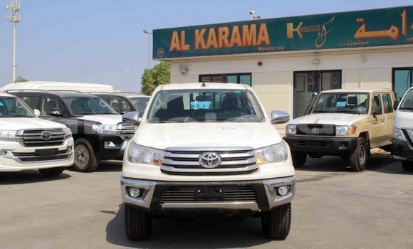 Buy Import Toyota Hilux White Car in Import - Dubai in Bengo Province Buy Import Toyota Hilux White Car in Import - Dubai in Bengo Province