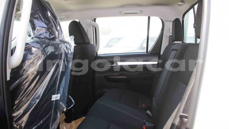 Big with watermark toyota hilux bengo province import dubai 7617