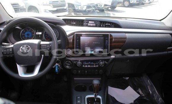 Buy Import Toyota Hilux White Car in Import - Dubai in Bengo Province Buy Import Toyota Hilux White Car in Import - Dubai in Bengo Province