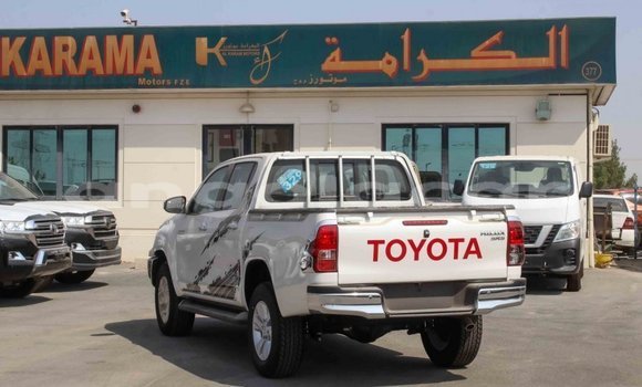 Buy Import Toyota Hilux White Car in Import - Dubai in Bengo Province Buy Import Toyota Hilux White Car in Import - Dubai in Bengo Province