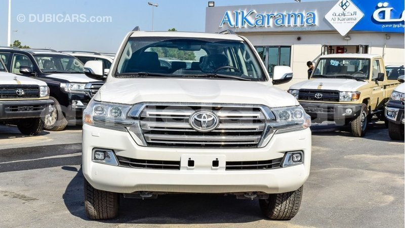 Big with watermark toyota land cruiser bengo province import dubai 7618