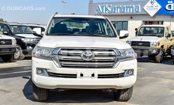 Buy Import Toyota Land Cruiser White Car in Import - Dubai in Bengo Province Buy Import Toyota Land Cruiser White Car in Import - Dubai in Bengo Province