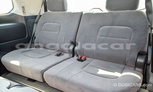 Buy Import Toyota Land Cruiser White Car in Import - Dubai in Bengo Province Buy Import Toyota Land Cruiser White Car in Import - Dubai in Bengo Province
