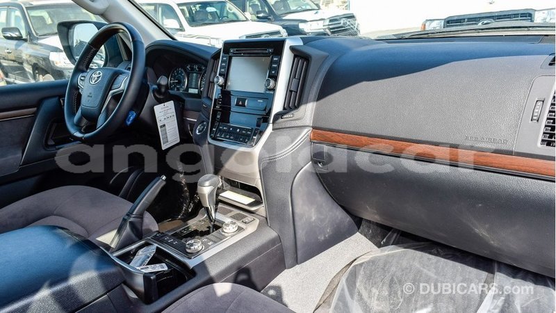 Big with watermark toyota land cruiser bengo province import dubai 7618