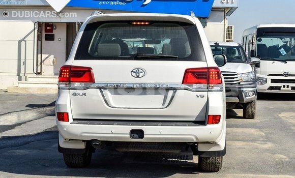 Buy Import Toyota Land Cruiser White Car in Import - Dubai in Bengo Province Buy Import Toyota Land Cruiser White Car in Import - Dubai in Bengo Province