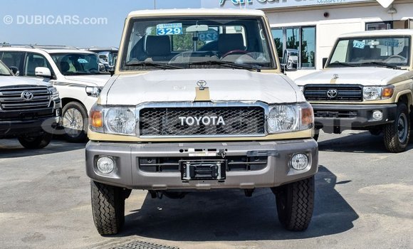 Comprar Importar Toyota Land Cruiser Bege Carro em Import - Dubai em Bengo Province Comprar Importar Toyota Land Cruiser Bege Carro em Import - Dubai em Bengo Province