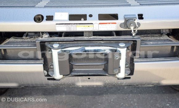 Comprar Importar Toyota Land Cruiser Bege Carro em Import - Dubai em Bengo Province Comprar Importar Toyota Land Cruiser Bege Carro em Import - Dubai em Bengo Province