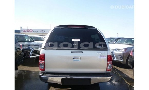 Comprar Importar Toyota Hilux Outro Carro em Import - Dubai em Bengo Province Comprar Importar Toyota Hilux Outro Carro em Import - Dubai em Bengo Province