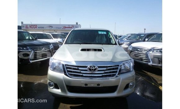 Comprar Importar Toyota Hilux Outro Carro em Import - Dubai em Bengo Province Comprar Importar Toyota Hilux Outro Carro em Import - Dubai em Bengo Province