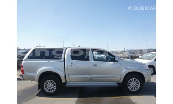Comprar Importar Toyota Hilux Outro Carro em Import - Dubai em Bengo Province Comprar Importar Toyota Hilux Outro Carro em Import - Dubai em Bengo Province